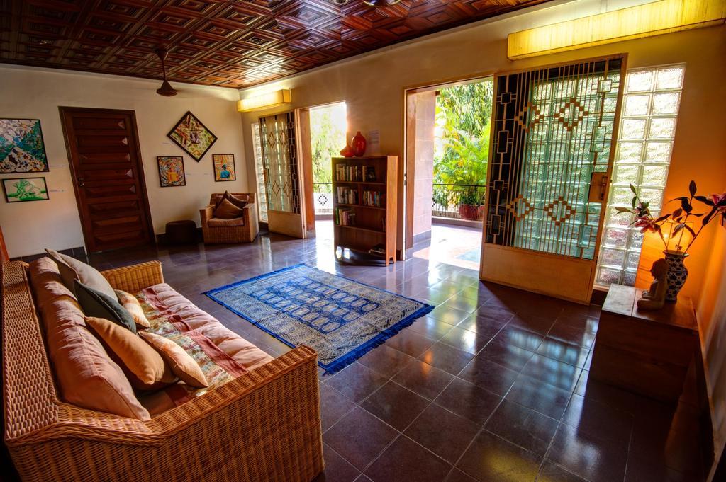 The Willow Boutique Hotel Phnom Penh Exterior foto